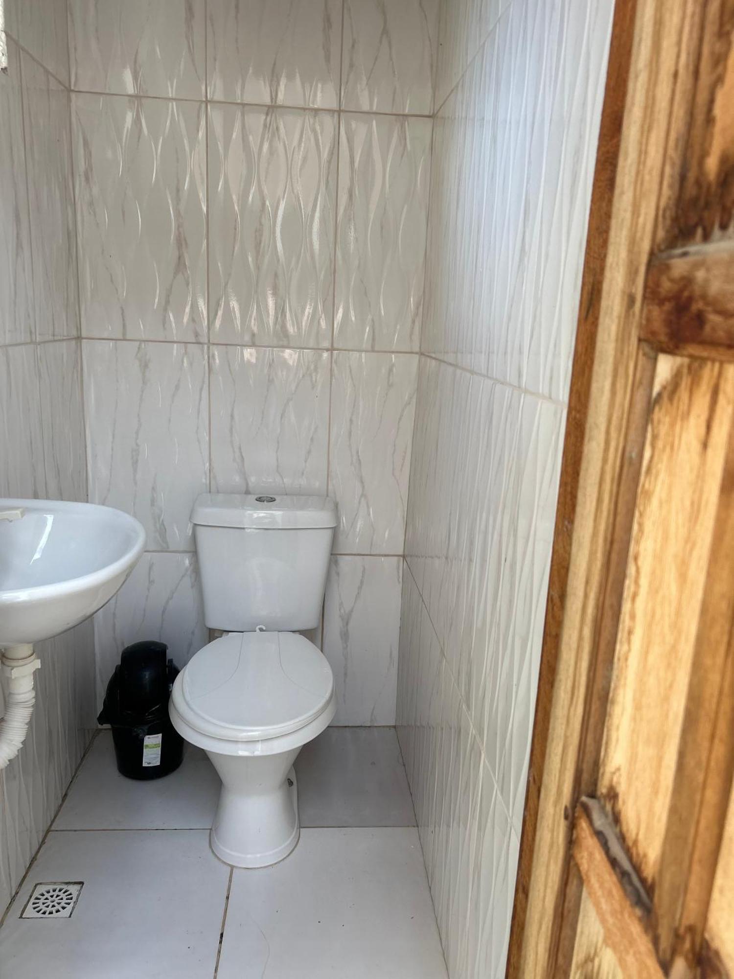 Ape 101 5 Min Praia Abrico Rio Das Ostras 2 Quartos 4 Pessoas Com Area Externa Com Churrasqueira E Rede Εξωτερικό φωτογραφία